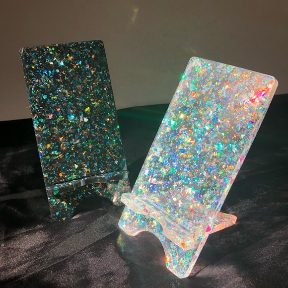 Aurora Rainbow Confetti Phone Stand - Picture 2 of 14